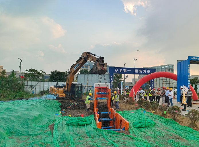 工法創(chuàng)新 南部路橋舉辦溝槽支護(hù)可周轉(zhuǎn)定型化橫列板施工觀(guān)摩
